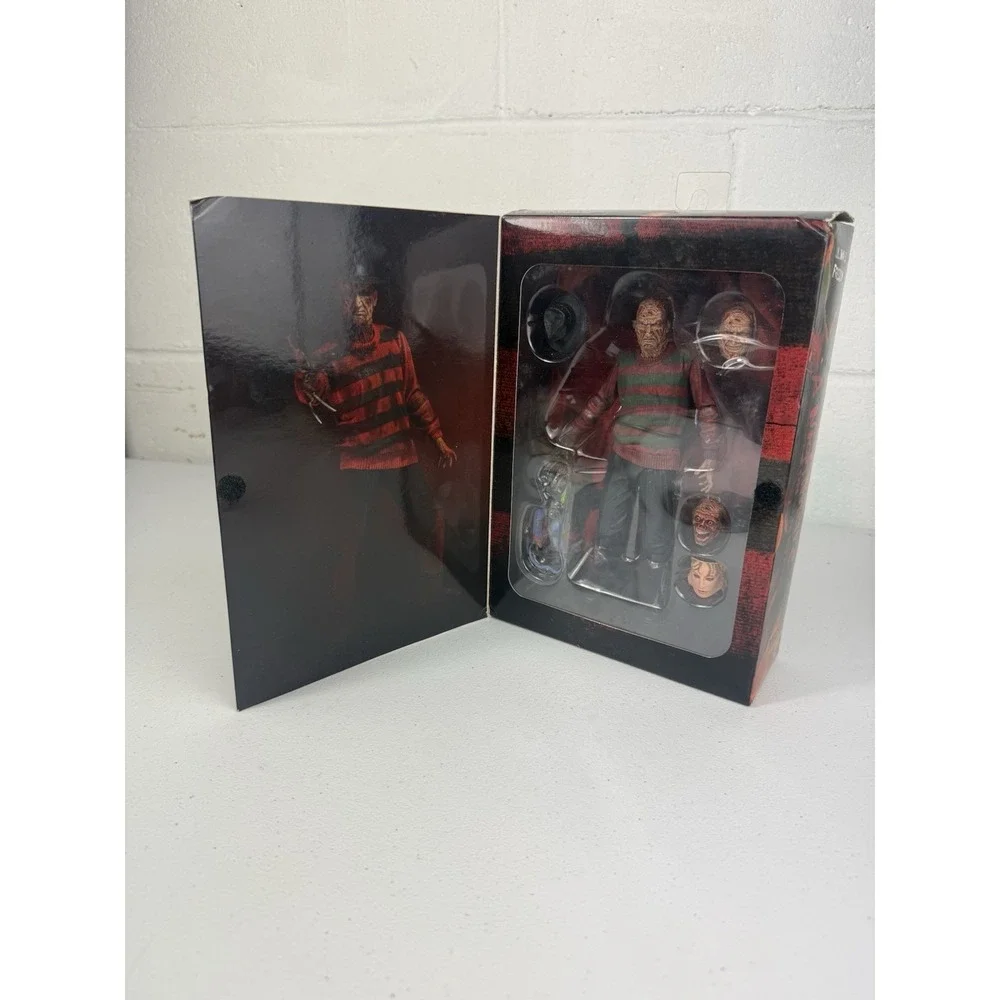 Neca A Nightmare On Elm Street Freddy Krueger Ultimate Figure Horror 30th Ann.